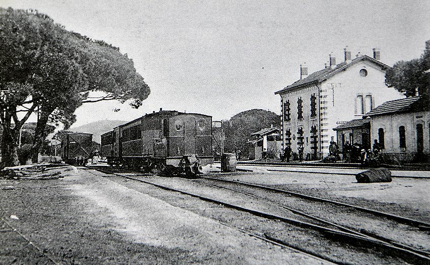 gare de La Foux