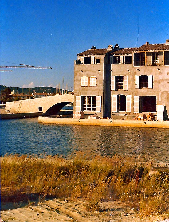 Construction de l'ile des 4 ventS