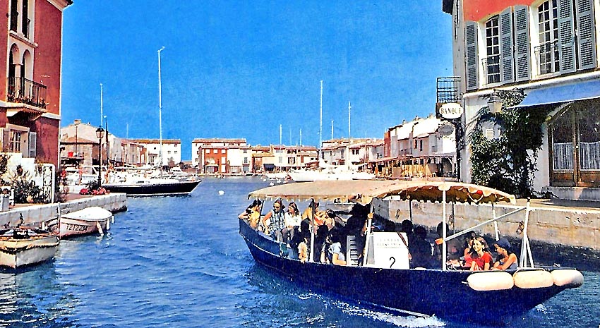 Les coches d'eau de PORT GRIMAUD