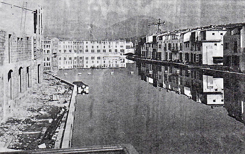 le canal occidental  PORT GRIMAUD