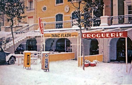 Laplace du marche sous la neige