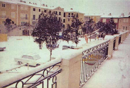 place du March sous la neige