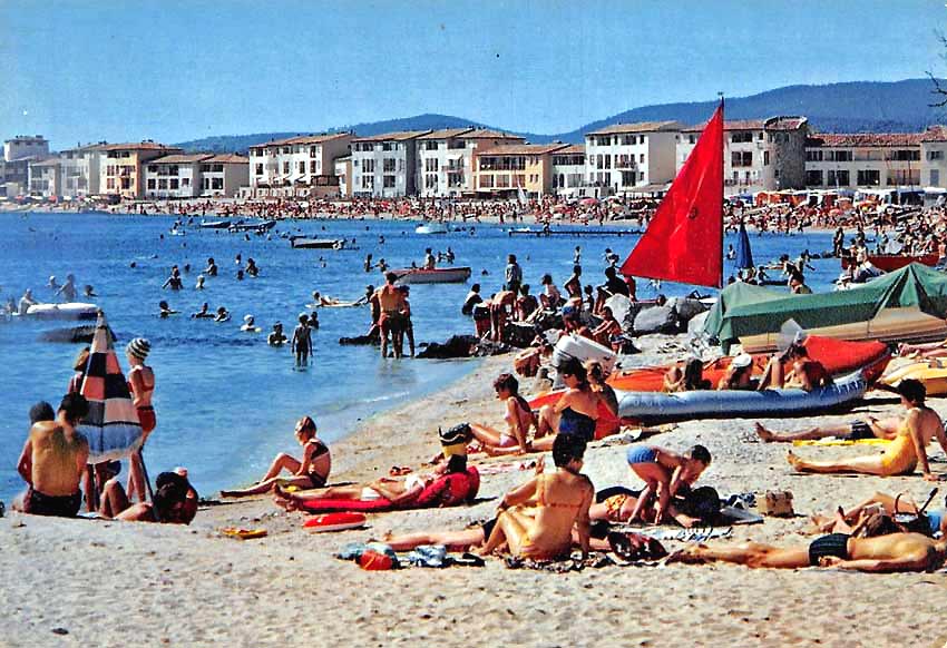 la plage de PORT GRIMAUD 1968